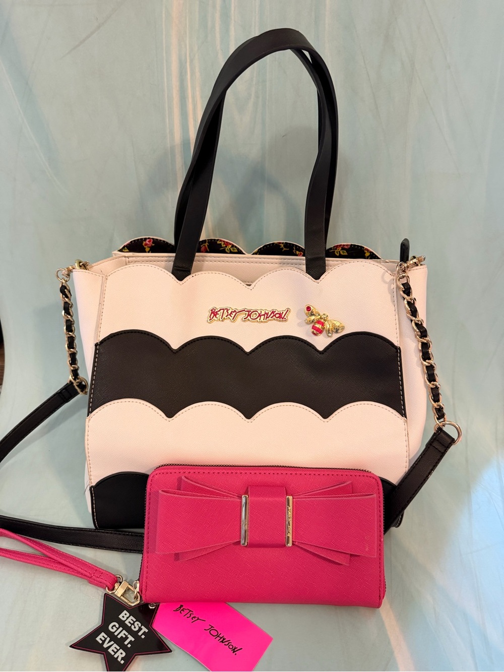 Betsey Johnson White, Black Scalloped Tote EXCELLENT with Matching Wallet NWT